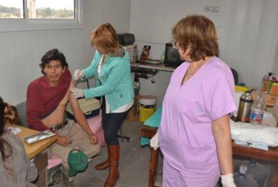 Campa�a de vacunaci�n en el relleno sanitario