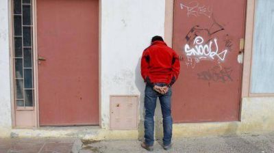 El joven que vend�a el televisor ten�a todos los papeles en regla
