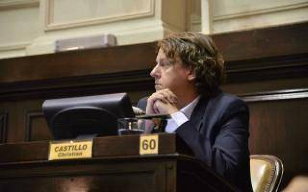 Christian Castillo exige explicaciones a Granados por la represi�n en Abasto