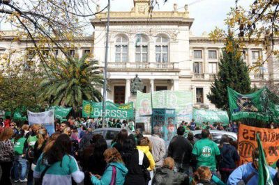 ATE obtuvo sus logros luego de un paro contundente