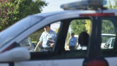 Maniatan y asesinan a un comerciante para robarle