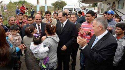 Alperovich busca prohibir las dobleas candidaturas