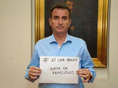 P�rez tambi�n se sum� a #NiunaMenos