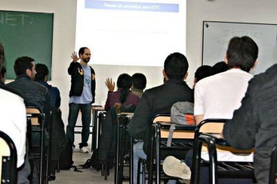 Dictar�n a trav�s de la UNLP m�s de 20 cursos on line