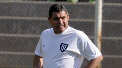 Arias cambia sistema y nombres para visitar a Los Andes