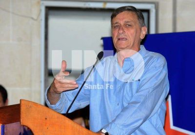 Binner le respondi� a las cr�ticas de Reutemann y pidi� terminar con 