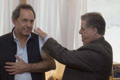 Scioli convoc� a no demorar la vacunaci�n antigripal y pidi� responsabilidad para evitar el contagio