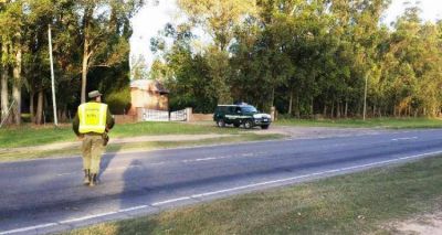 Control de Gendarmer�a en el acceso a la ciudad