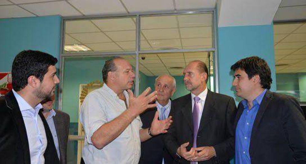 Marcos Cleri y Omar Perotti se reunieron con Sergio Berni