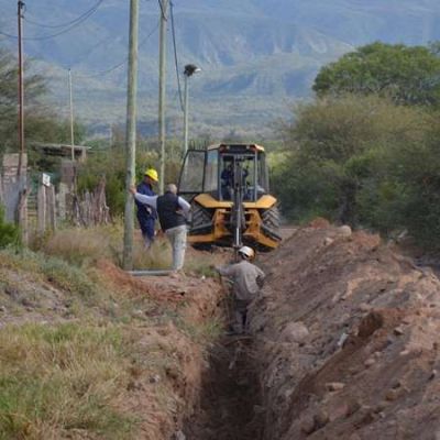 M�s de 20 familias de Virgen de los Cerros 2 beneficiadas con la obra de red agua