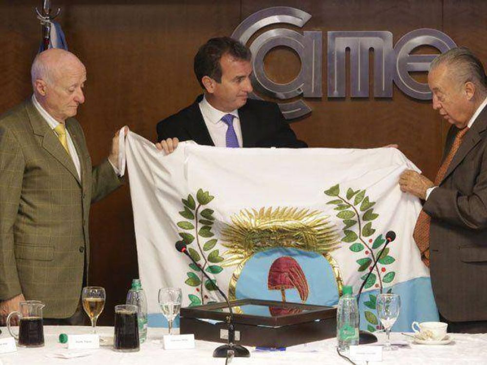 P�rez present� posibilidades de inversi�n en Mendoza ante empresarios de la CAME