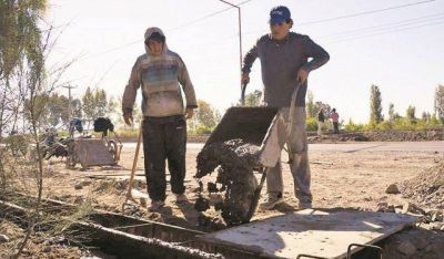 Cordones, cunetas y plazas a nuevas en el departamento de 25 de Mayo