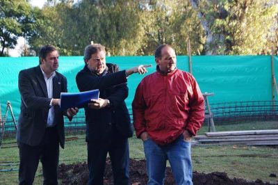 Sigue en marcha la construcci�n del aula-cocina en el Instituto �Mignone�
