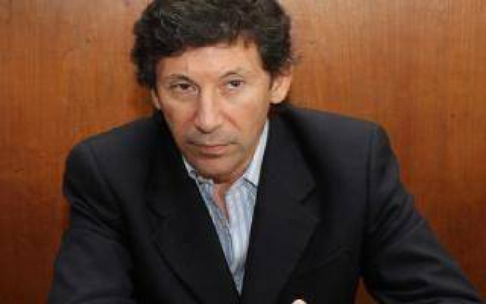 Posse se baj� de la Gobernaci�n: 