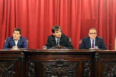 �Vidal hace muy bien en escuchar a Sergio Massa�