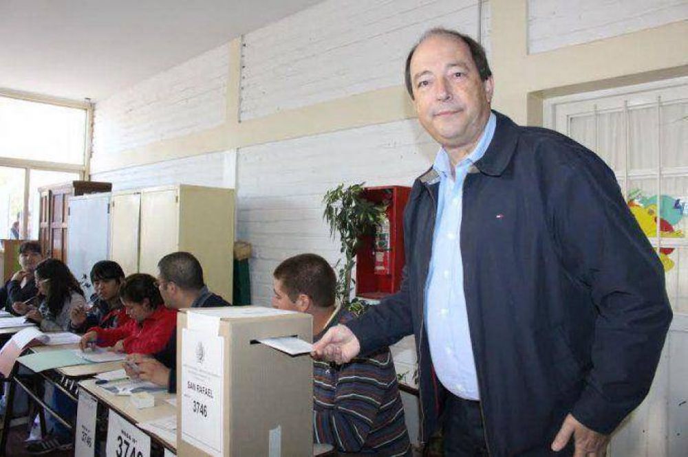 Sanz habl� sobre el esc�ndalo en el Supercl�sico: 