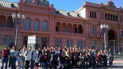 Lan�s: 150 estudiantes en la Casa Rosada y el museo del bicentenario