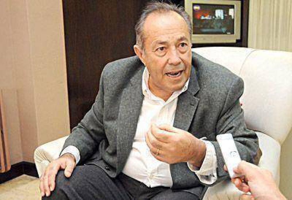 Rodr�guez Sa� responsabiliz� a Macri del esc�ndalo en la Boca