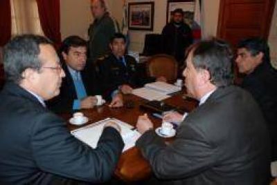 El gobierno promete que reforzar� a la Polic�a para mejorar la seguridad