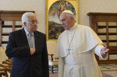 El Papa recibi� a Mahmud Abbas, tras el reconocimiento de Palestina