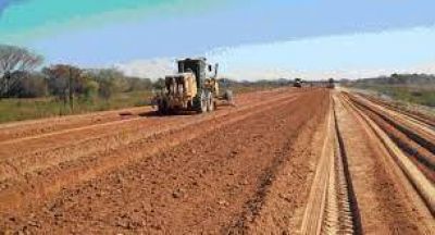 Ratifican pr�ximo inicio de obras viales y protecci�n ante crecidas sobre ruta 32