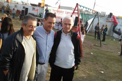 Larra�aga y Mar�n abrieron juntos un local