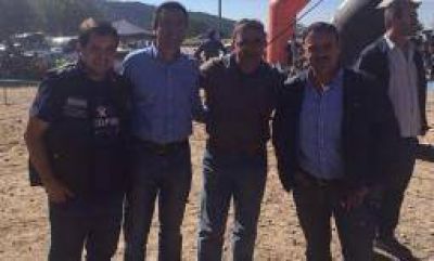 Ricardo Quintela se pone al hombro la campa�a de Hugo Vera