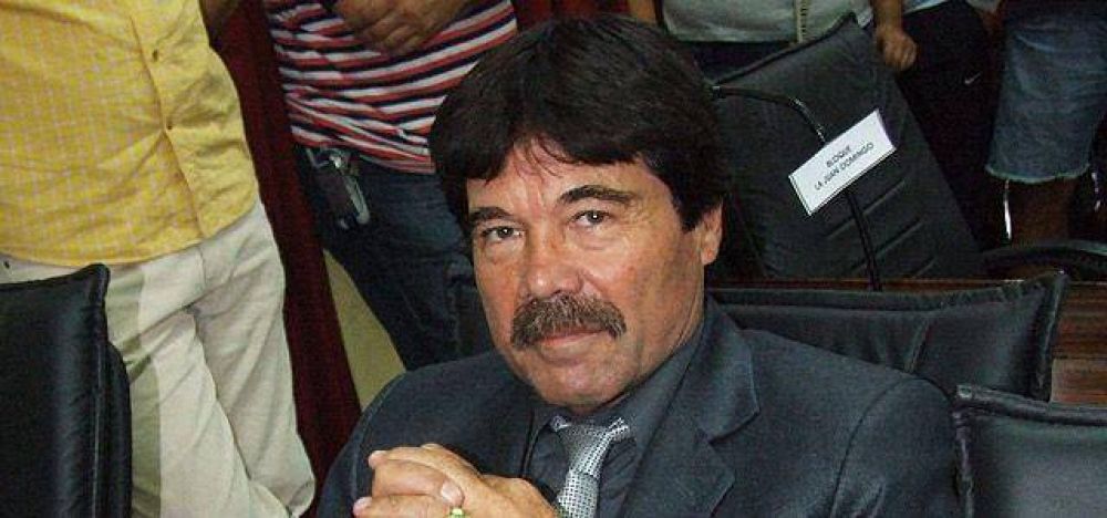 Para L�pez, lo �ideal� es que queden dos precandidatos del FpV