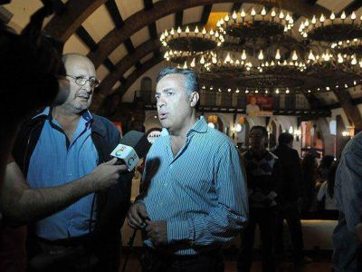Cambia Mendoza se reuni� con sus equipos t�cnicos en la Bodega del 900