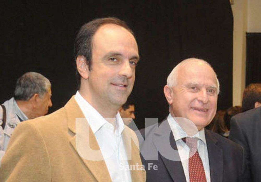 Jos� Corral y Miguel Lifschitz firman el Acuerdo Capital