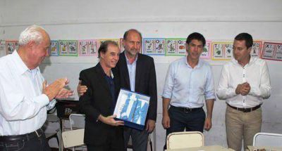Intensa agenda de Perotti en Villa Gdor. G�lvez