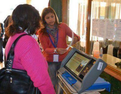 Voto electr�nico: oficialistas y opositores opinan sobre el sistema
