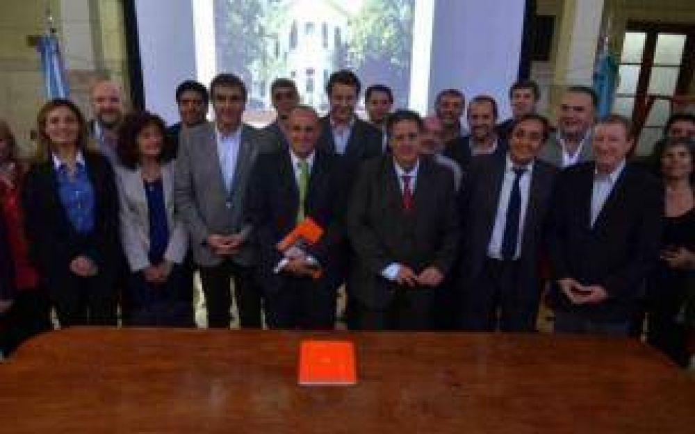 Anuncian viviendas para m�dicos que quieran instalarse en el interior bonaerense