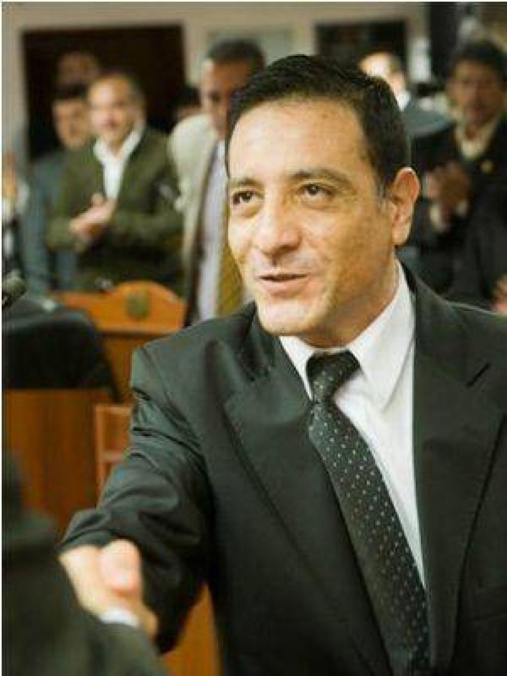 El sueldo m�nimo en la Legislatura ser� de $9.700