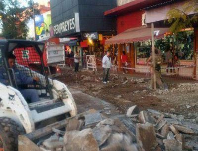 Comienza la renovaci�n del Centro Comercial de la Avenida Avellaneda