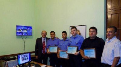 Reconocimiento para los polic�as parteros