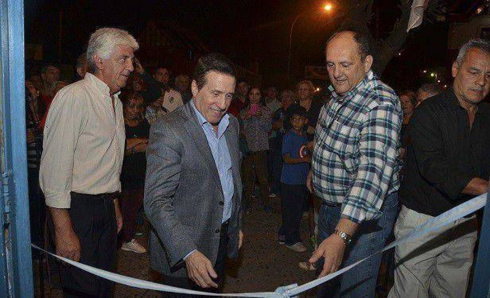 DAR�O D�AZ P�REZ INAUGUR� LA UNIDAD B�SICA �MILITANCIA PERONISTA�