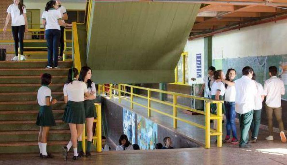 Advierten intentos de secuestro en las escuelas y piden patrullajes