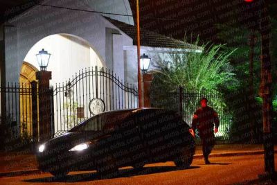 Un sacerdote sobrino del papa Francisco denunci� amenazas en Villa Elisa