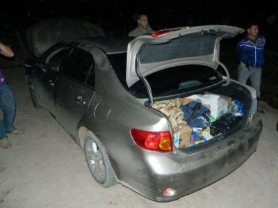 Atrapan a contrabandistas de celulares que agredieron a efectivos de la Caminera