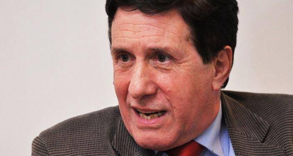 D�AZ P�REZ GANAR�A LAS PASO CON COMODIDAD
