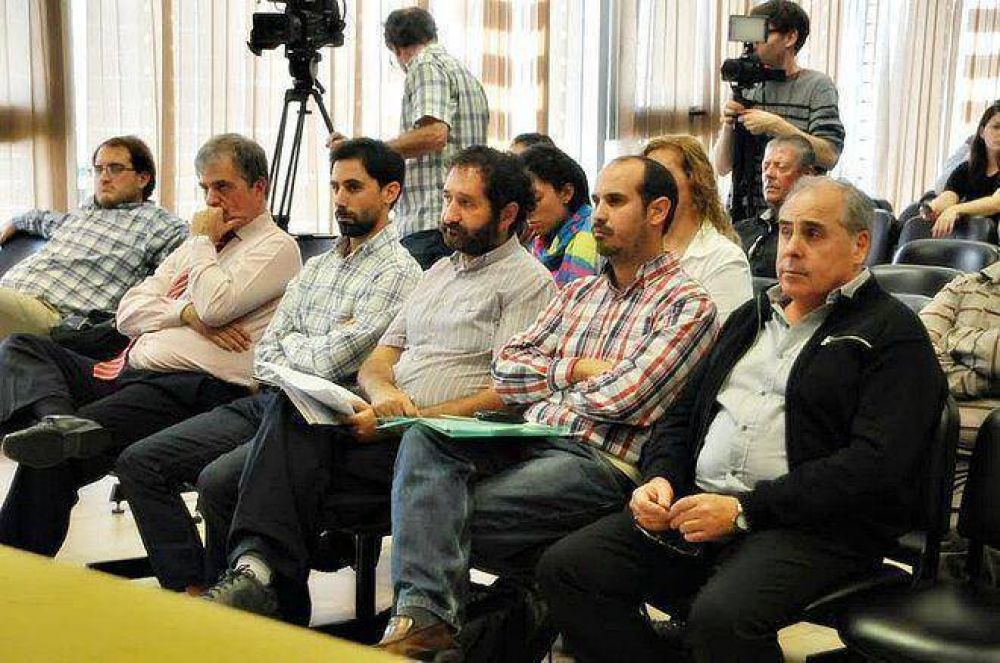 Precandidatos a intendente de La Plata compartieron una jornada de debate sobre adicciones
