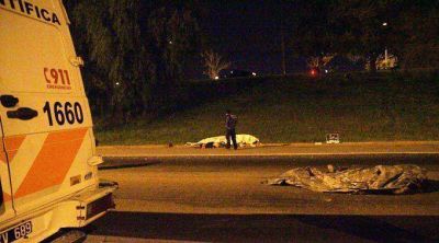 Dos muertos en un accidente en Acceso Sur y Lamadrid