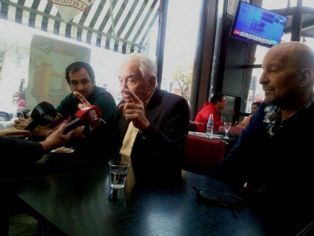 La Izquierda, a fondo contra la polarizaci�n