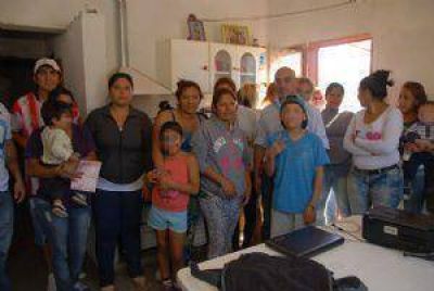 Ces� la orden de detenci�n para las usurpadoras de la zona norte