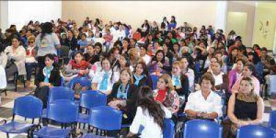 25 mil alumnos completan estudios a trav�s del Plan Fines