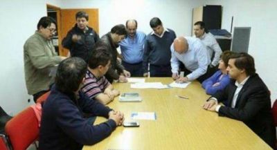 Provincias cierran por encima del tope salarial