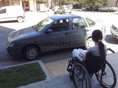 Seguridad Vial: Casi una multa diaria por mal estacionamiento en los �ltimos 10 meses.