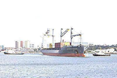Los gremios del puerto alertan que est�n en crisis y exigen respuestas