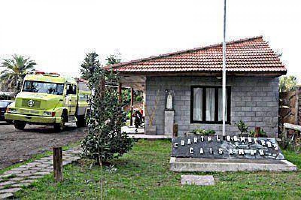 Campa�a para mejorar el equipamiento del Cuartel de Bomberos de Caisamar
